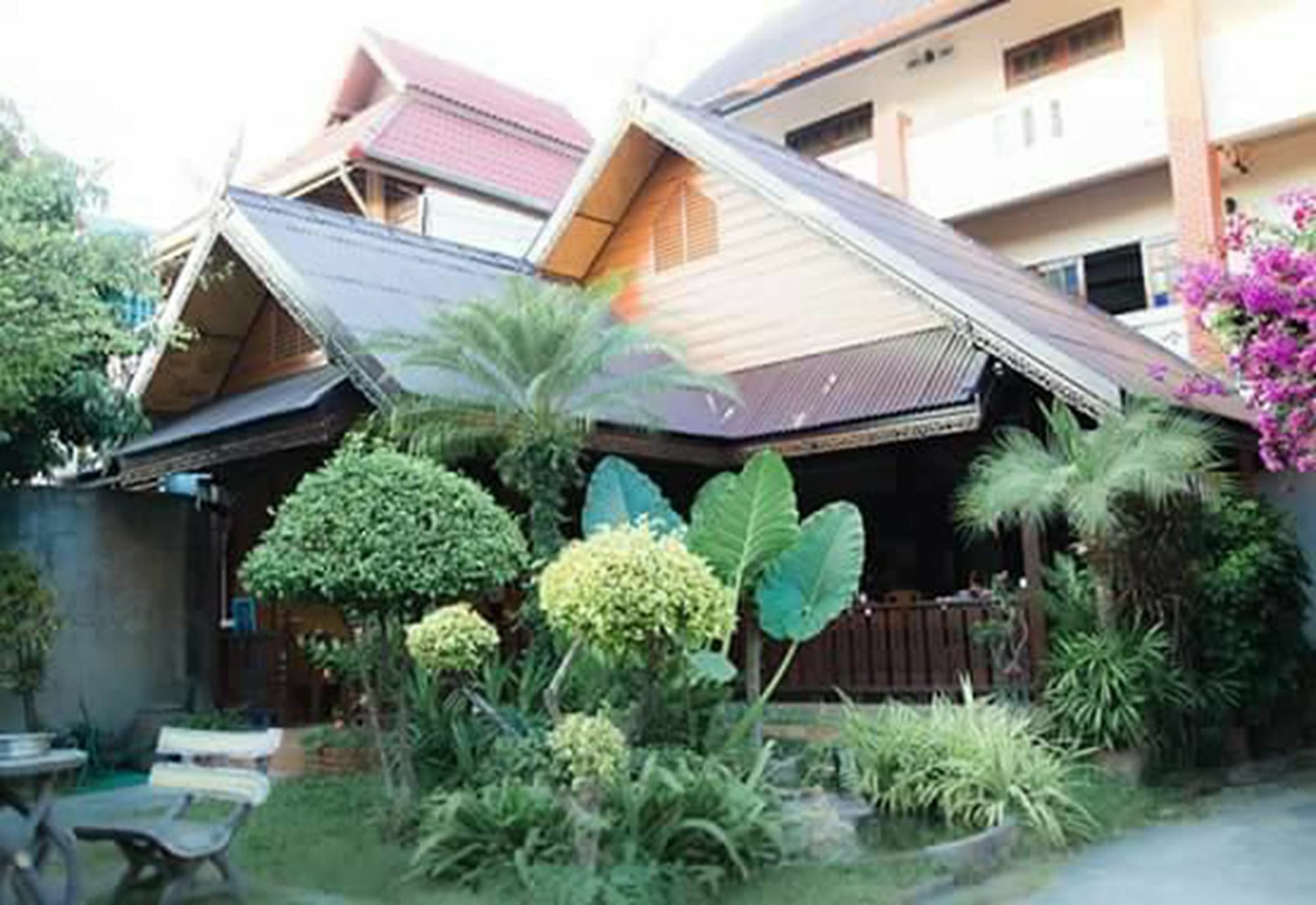 Little Home Guest House Τσιάνγκ Μάι Εξωτερικό φωτογραφία